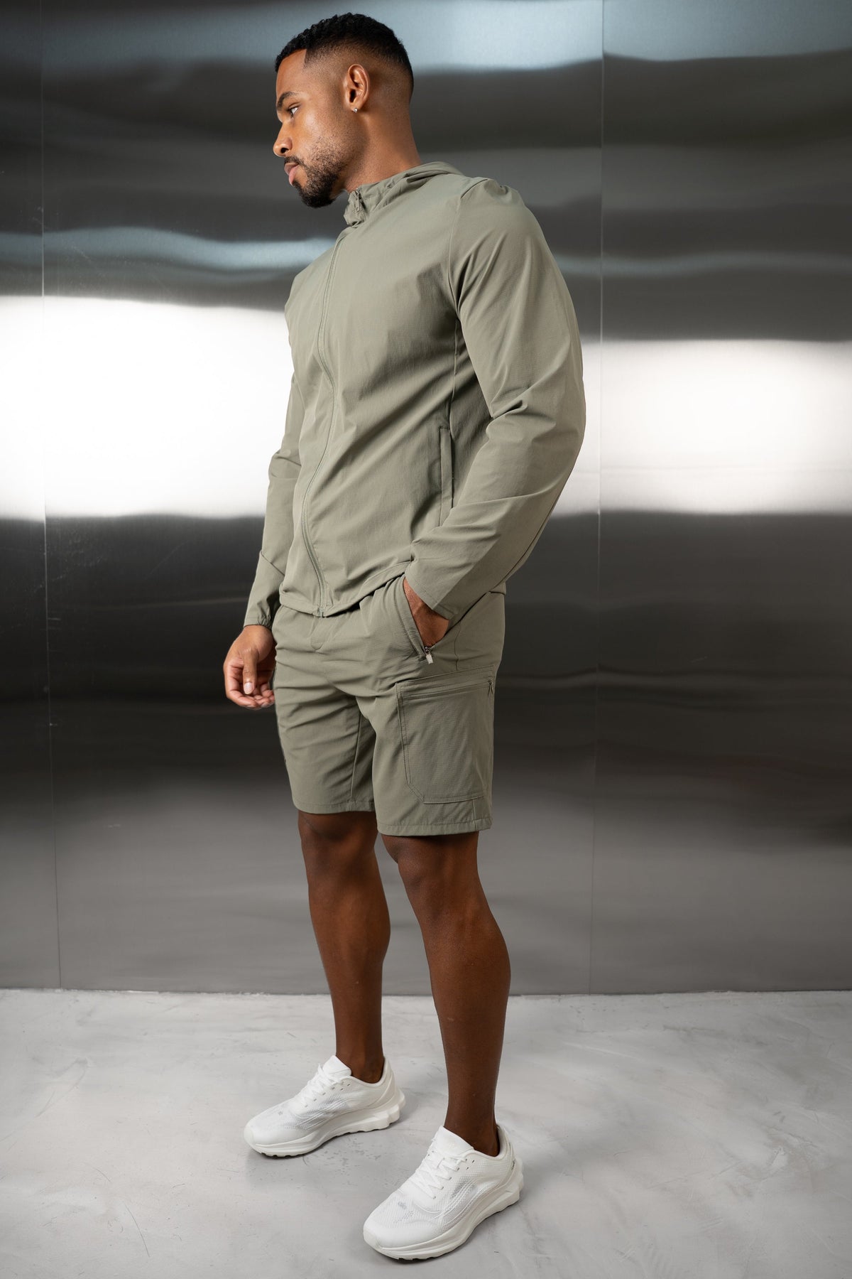 Hydra Technical Windjack- Taupe